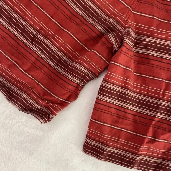 Brick red striped cargo shorts - Picture 13 of 17